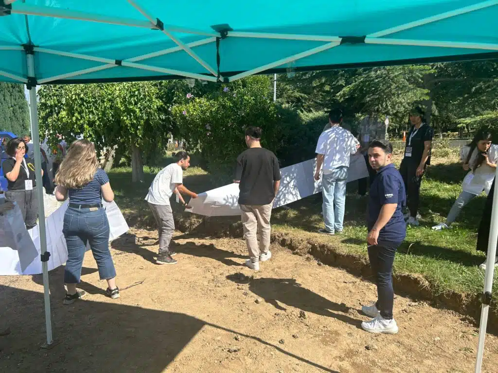 Betonart Mimarlık Yaz Okulu 2025 Katılımcıları bir arada ilham verici bir ortamda